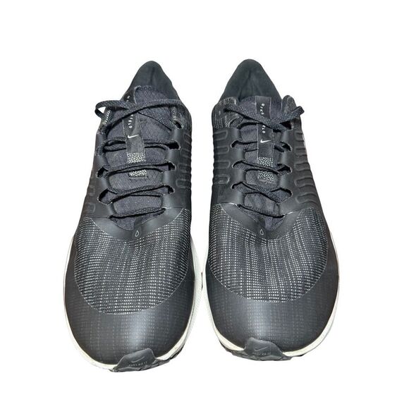 Nike Black and White Athletic Trainer size 13